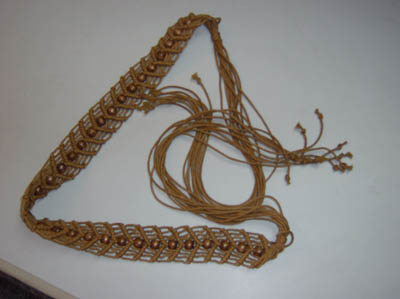 knitting wooden bead belt